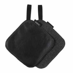 KOOS_potholder_leather_black.jpg