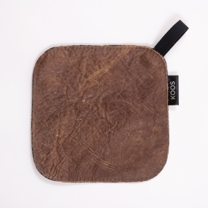 KOOS_pottholder_leather_brown1.jpg