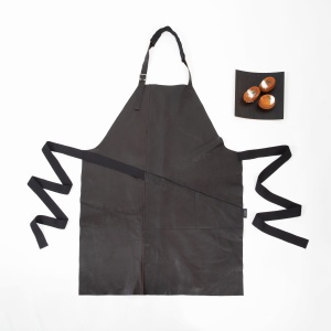 KOOS_apron_leather_brown_dark.jpg