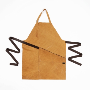 KOOS_apron_leather_camel.jpg